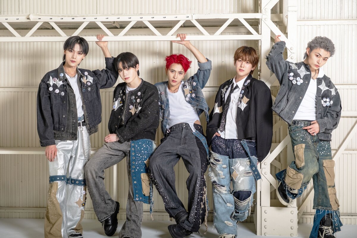 2xFE フリーイベント ミニライブ&特典会】】@VV渋谷本店 | リリイベ