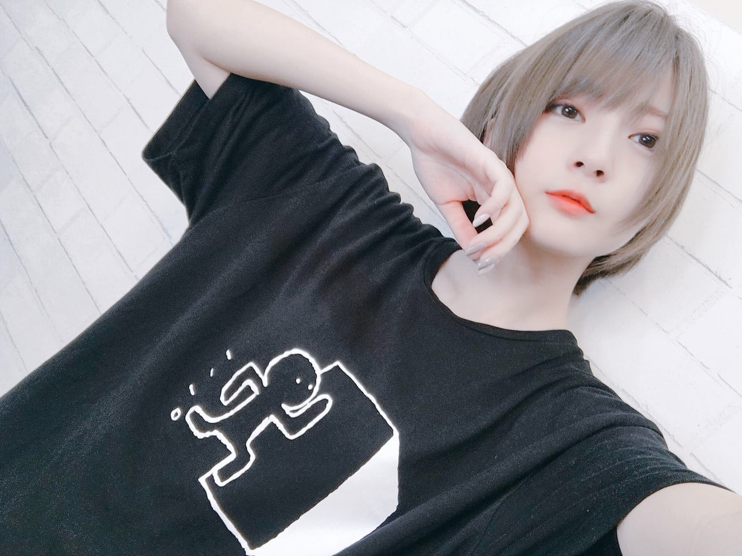 こばしり　ロングTシャツ